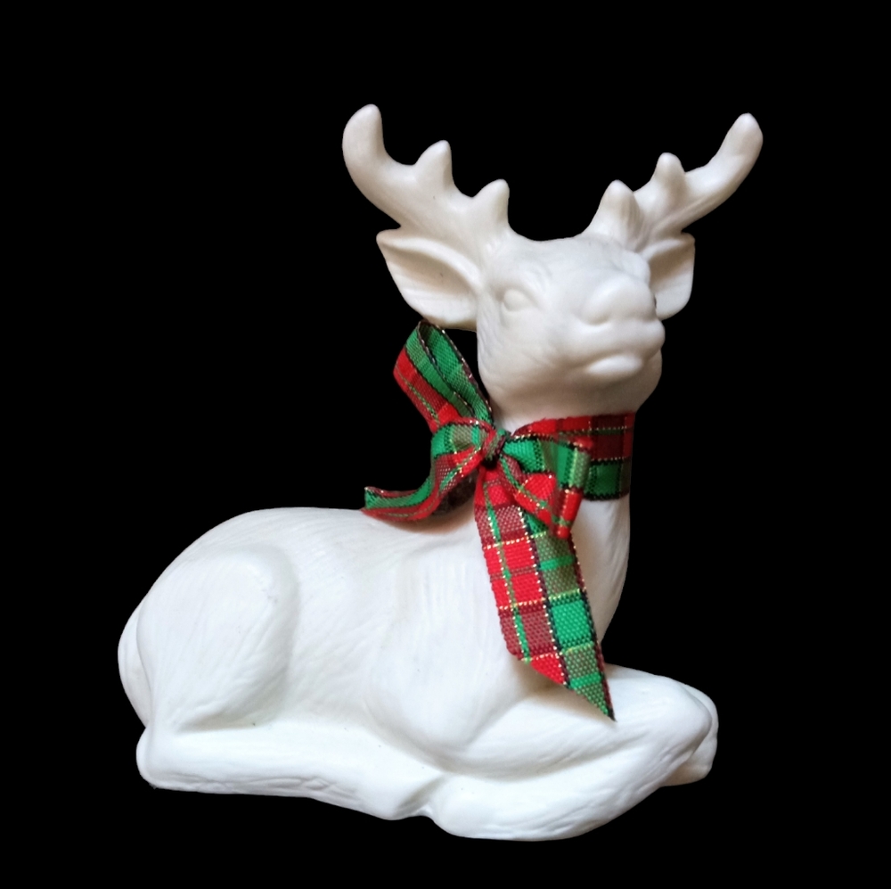 Vtg Bisque Porcelain Holiday Deer